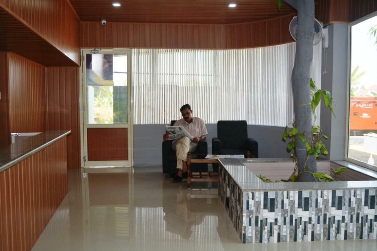 Jippus Galaxy Budget Air Port Hotel Kochi Εξωτερικό φωτογραφία